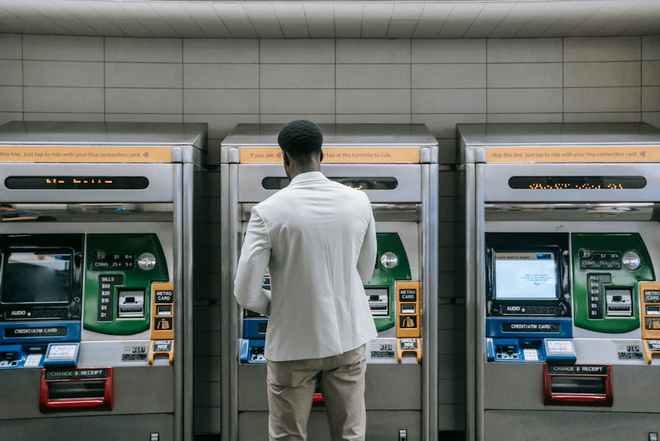 zoty中欧官网自助售取票机：千里达客运票务体系的便利效劳前锋